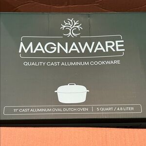 Cast Aluminum Dutch Oven/Roaster 5qt New in Box